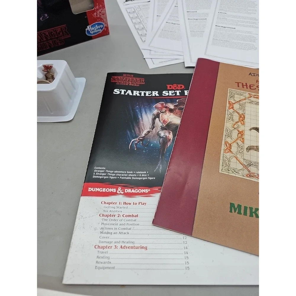 Stranger Things Dungeons & Dragons‎ Starter Set Missing Dice Only